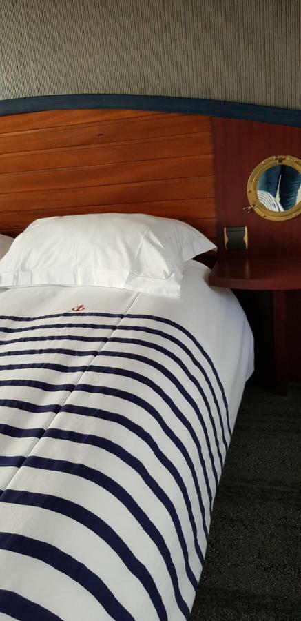 Les Ondines Hotel Saint-Guenole Luaran gambar